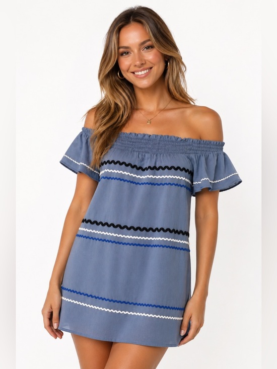 Mud Pie Dresses & Skirts - EUC Mudpie Size Large Off the Shoulder Blue Boutique‎ Dress